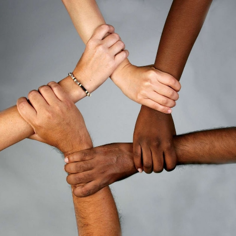 Ubuntu (Humanity to others)