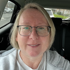 Nicky In a vlog Avatar