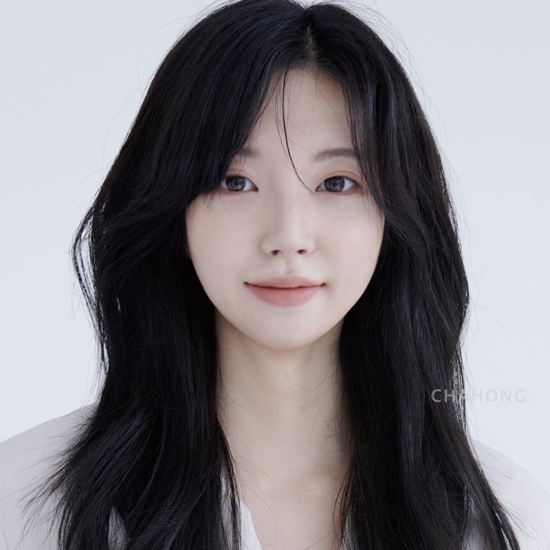 차홍룸권효서