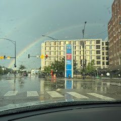  The Big Screen & Entertainment Experience