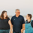 MlVXOjwzFT4-channel-avatar-Abby & Brad Hingsbergen