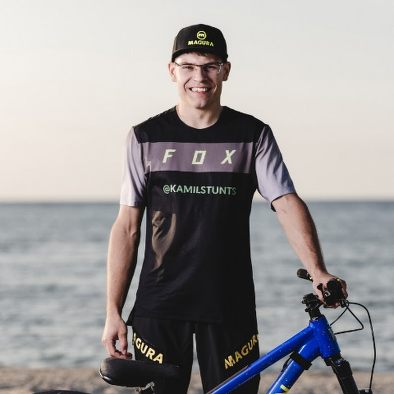 Kamil Kobędzowski - KamilStunts icon