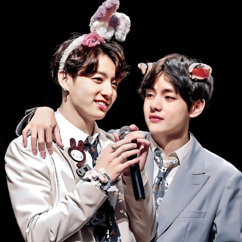 BTS  LOVER Thv 