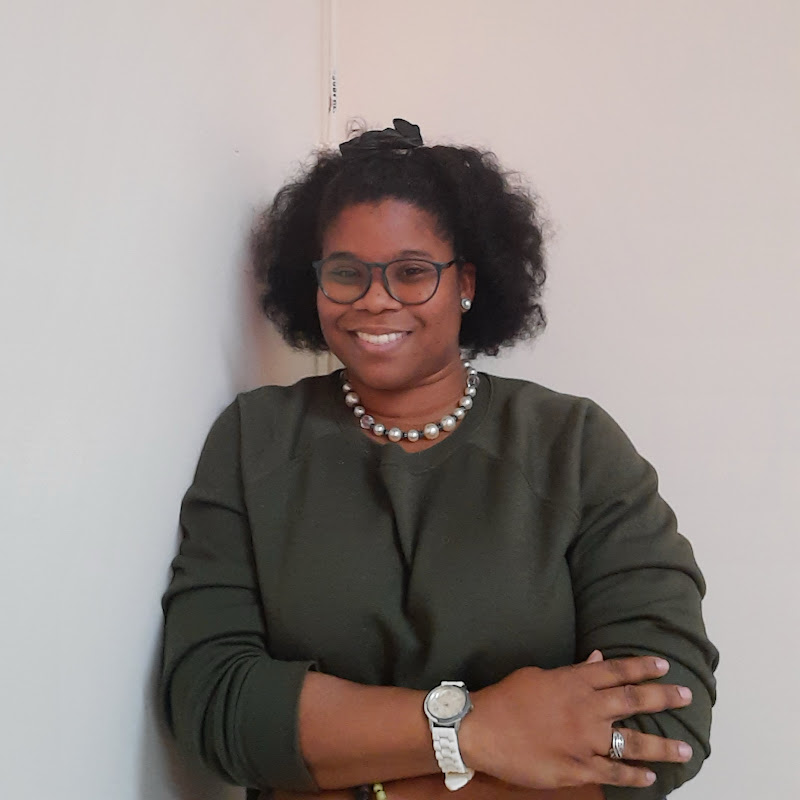 Ayanna: Small Business Guide