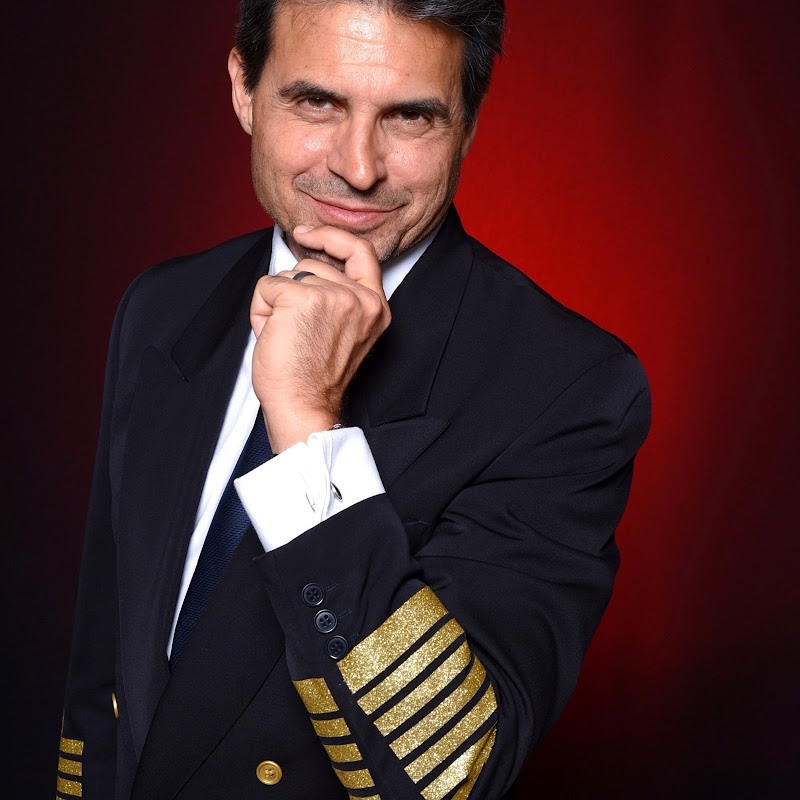 Admiral Tim Cruise