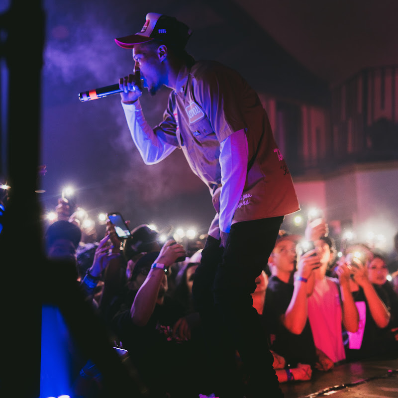 Kflex @officialkflex | Thizzler