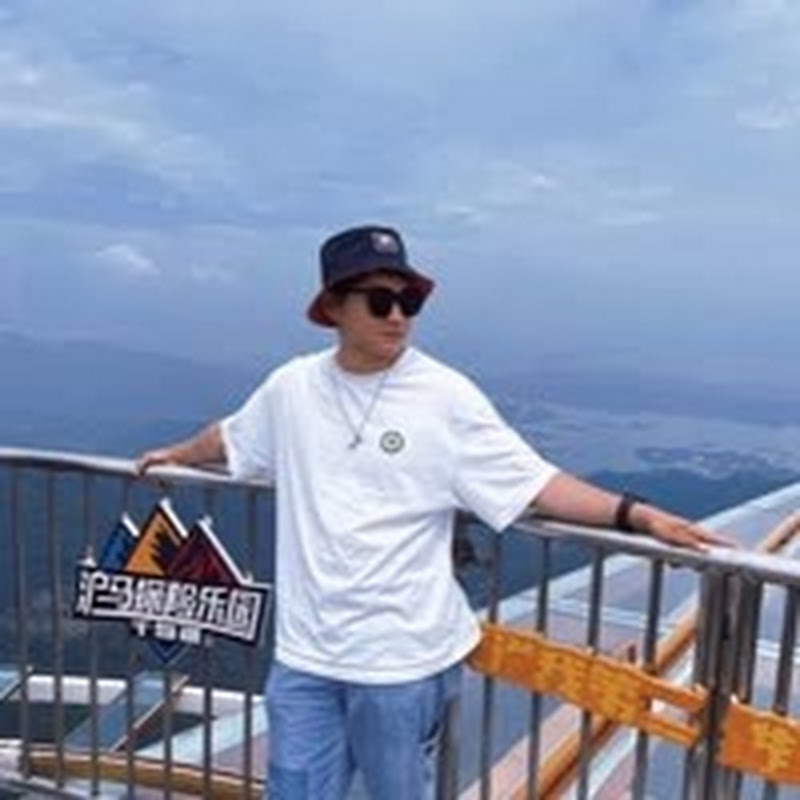 Anh Em Cà Khịa Mâm Cơm