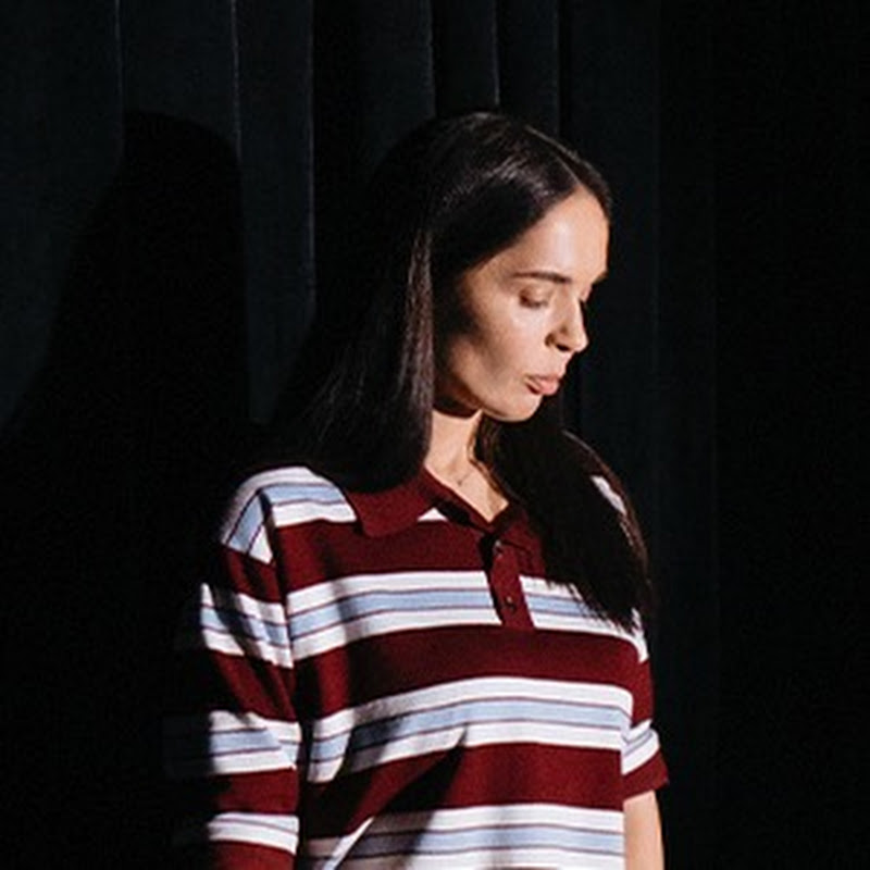 АХМЕДОВА Logo