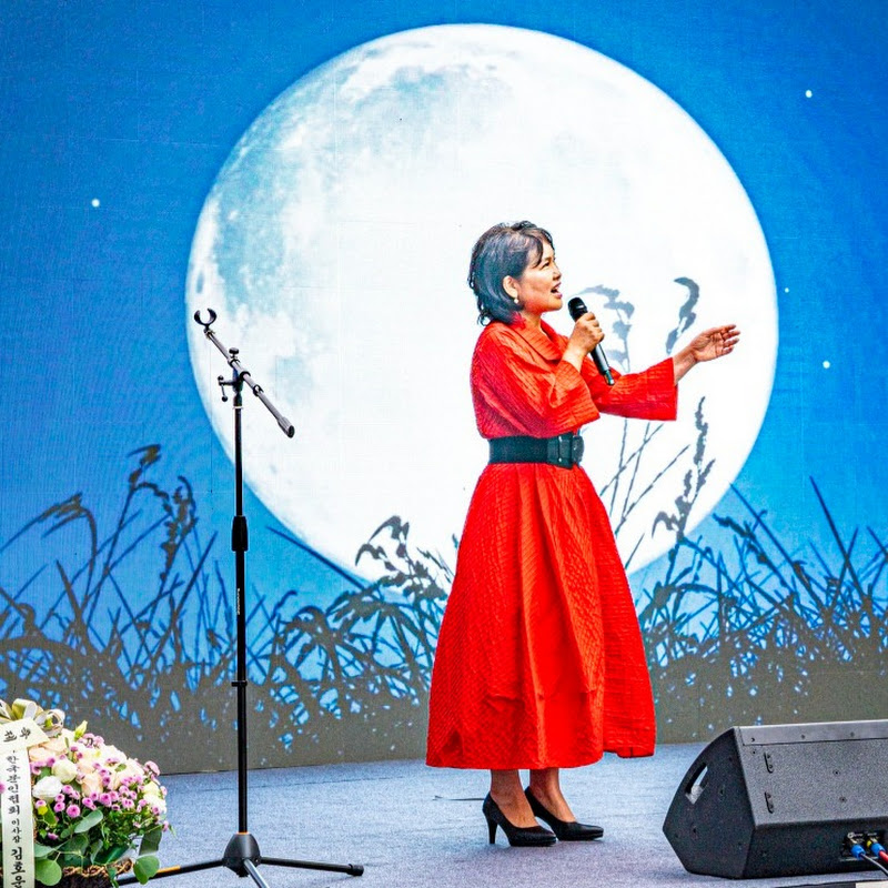 윤금아초대석&시낭송  Logo