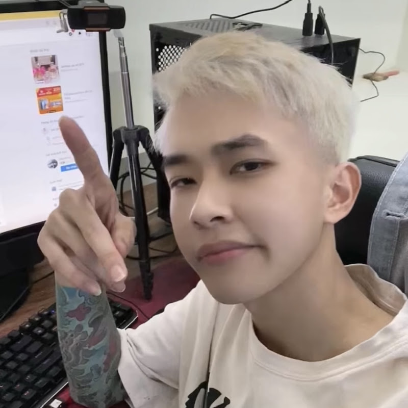 Ông Hoàng MUKBANG YouTubeチャンネル画像
