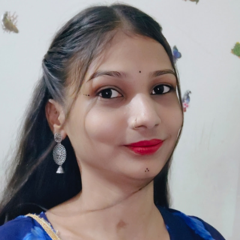 Hire Amisha Rohe Vlogs  — Food & Drink YouTube creator for sponsorships