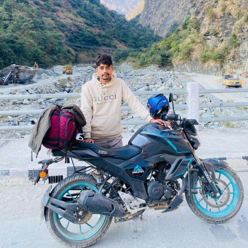 Hire vlogerNiraj88 — Cultural Experiences & Expat Life YouTube creator for sponsorships