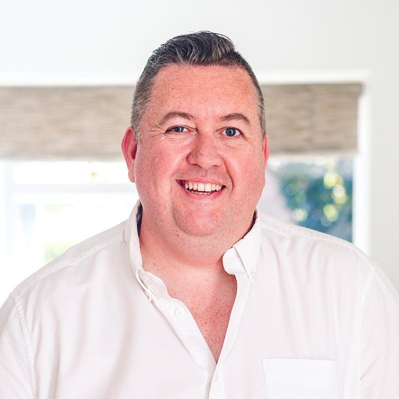 Ant Hodges - Author of Simplify The Funnel®