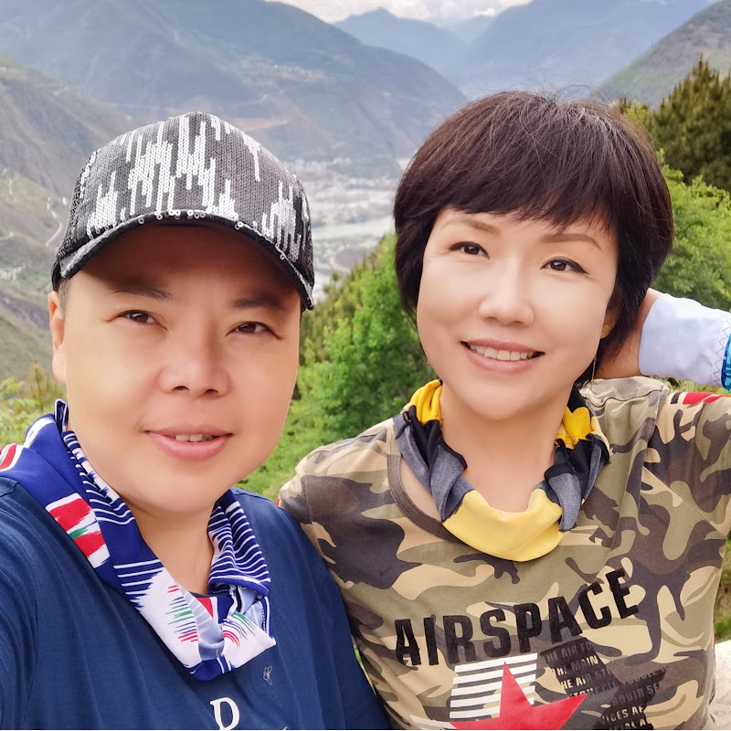 华夏漫游记 Logo