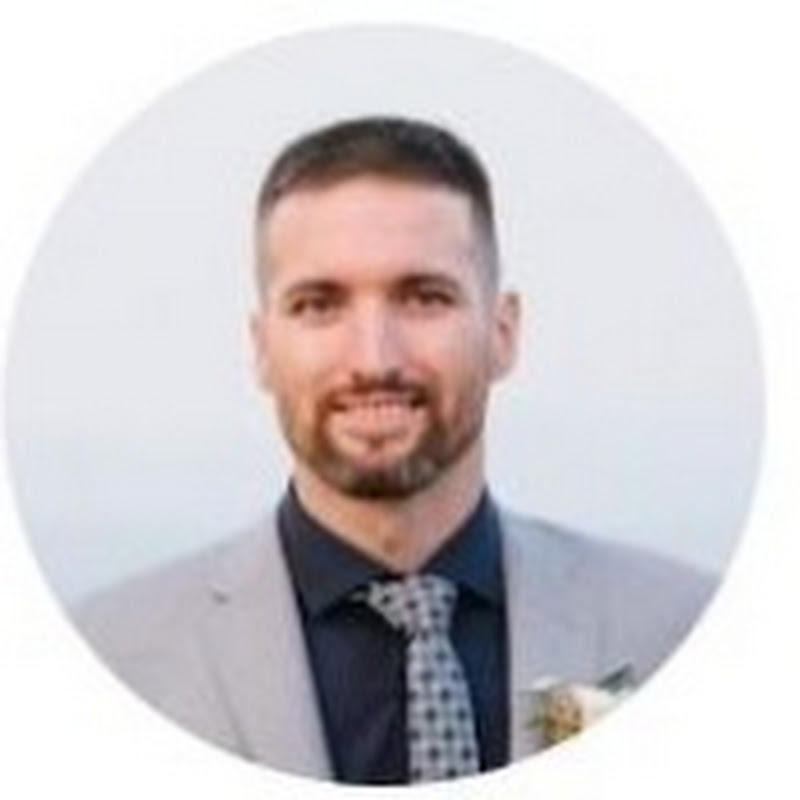 Learn Visual Analytics with Szabi