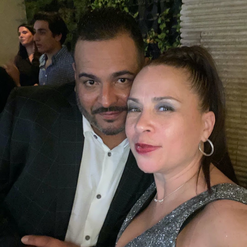MOMMA & PAPA LOYAL