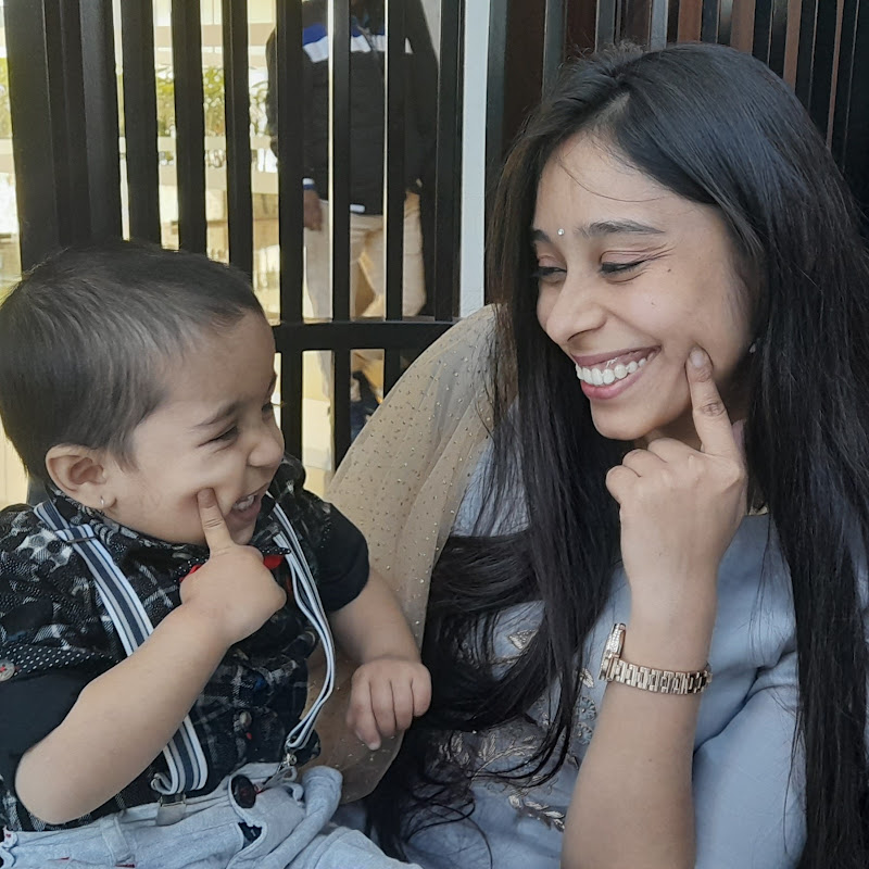 Mom & Hinaya