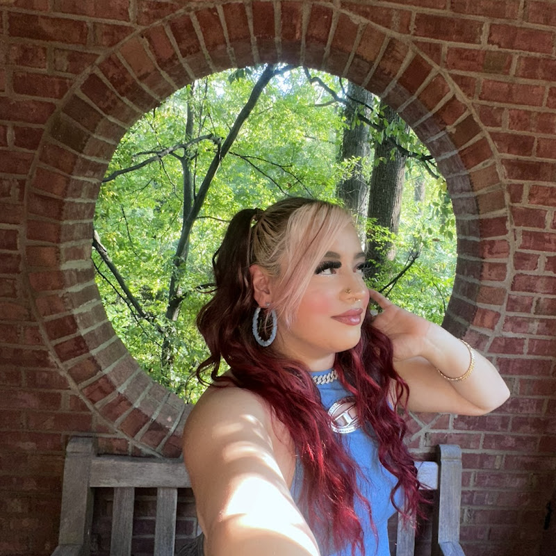 Travel with Alexisbaybe 