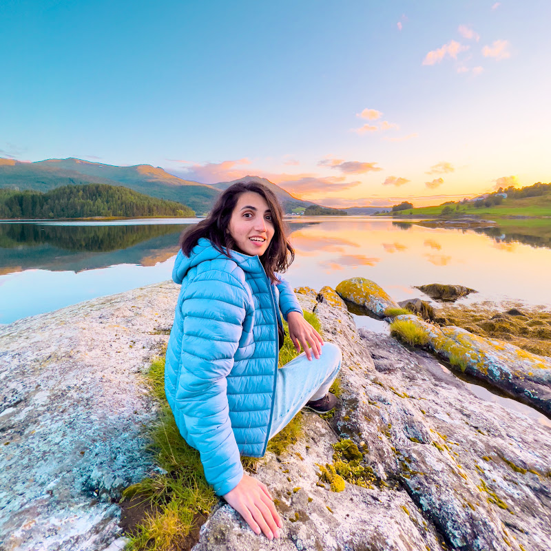 JuliaSomething | Travel Videos