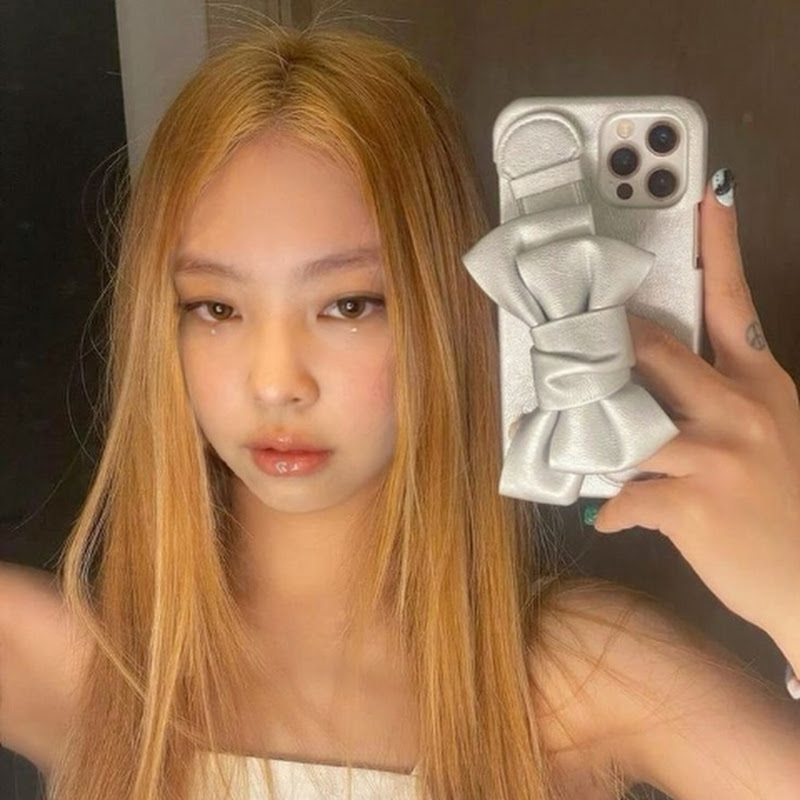 𝐈𝐓 '𝐒 𝐊𝐎𝐊𝐈 𐙚