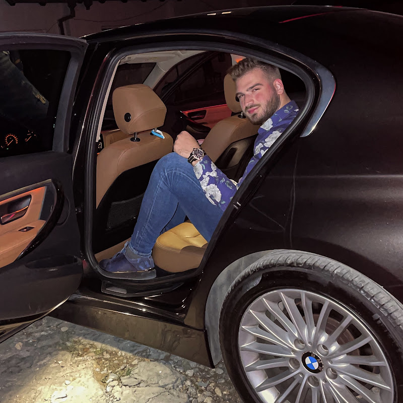 Shend Riza Cars