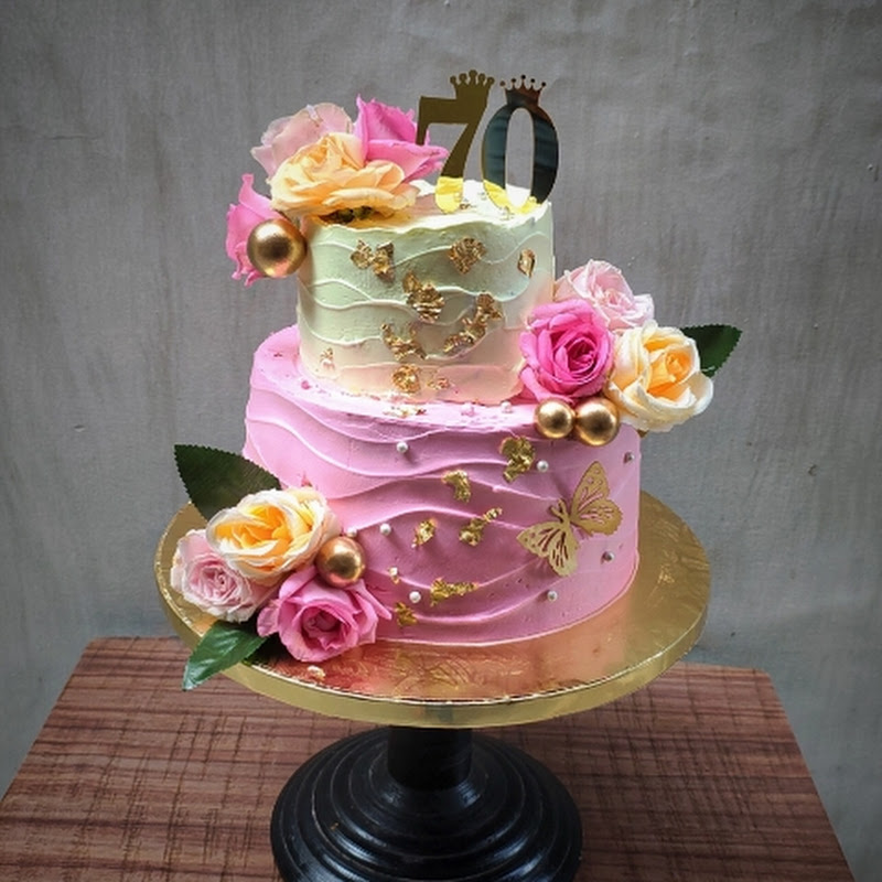 Cup 'N' Cakes