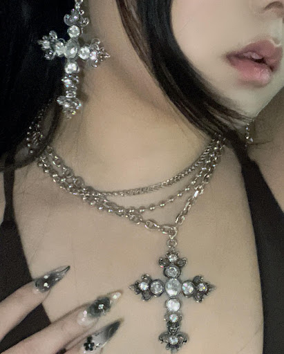 Post from HANA - YouTube