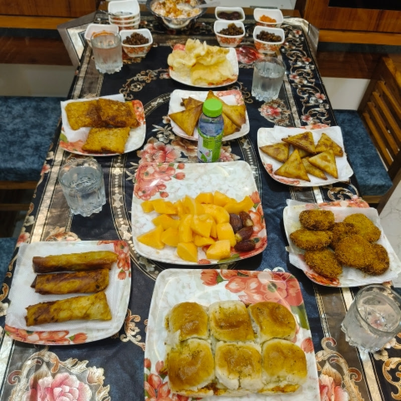 Cook with Warisa