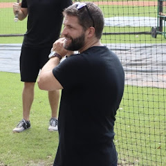 Thumbnail of related channel