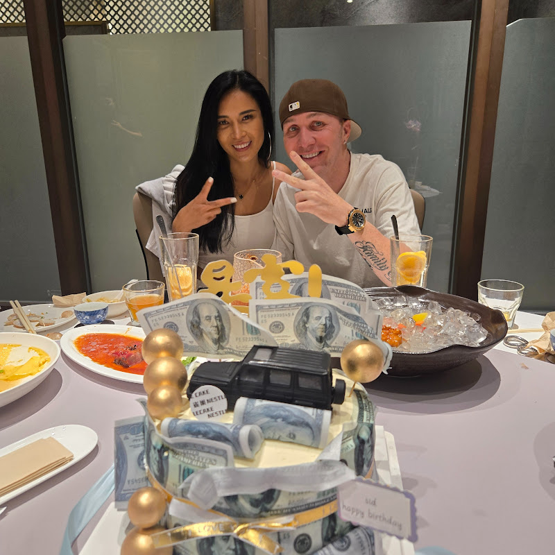 Hire Sid and Jess interacial couple — Lifestyle & Vlogs YouTube creator for sponsorships