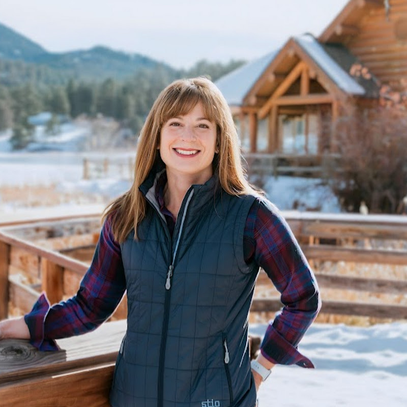 Jackie White, Realtor