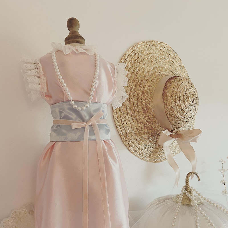 Bethany’s Vintage Fairytale