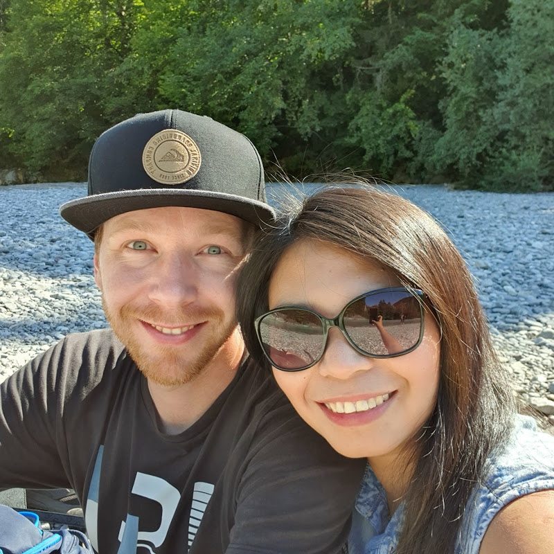 T&A Travel Vlogs channel avatar