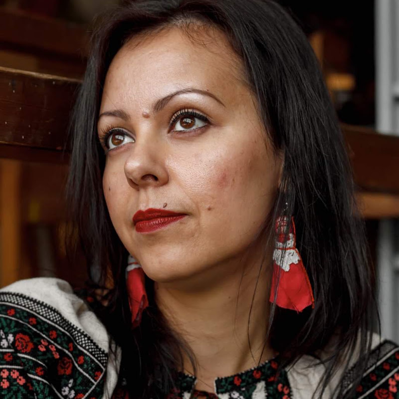 Oлена Чала