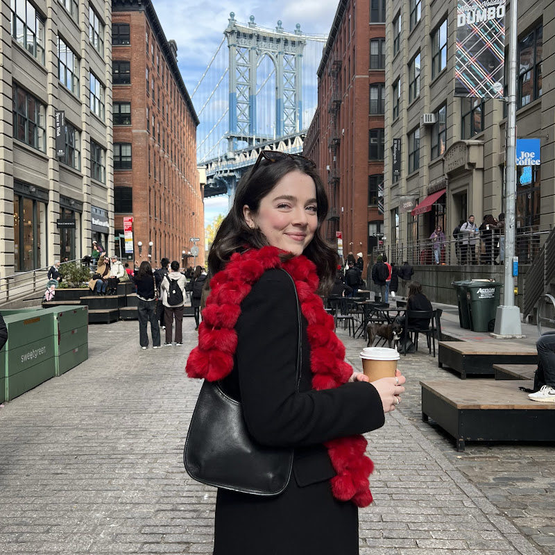 Michaela Dickson Logo