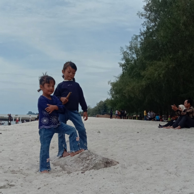 adzani jo medan chanel