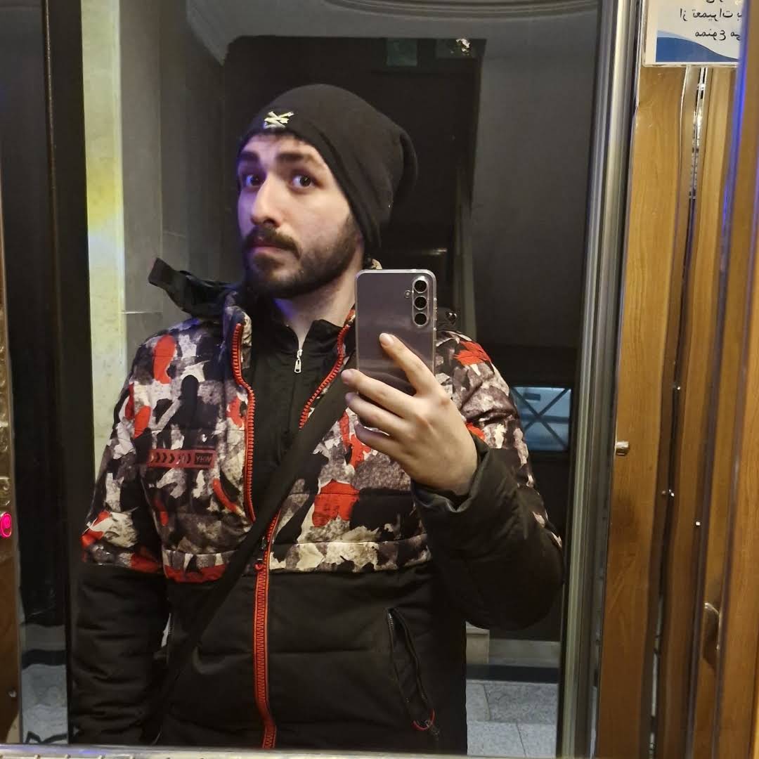 Post from Amir RT