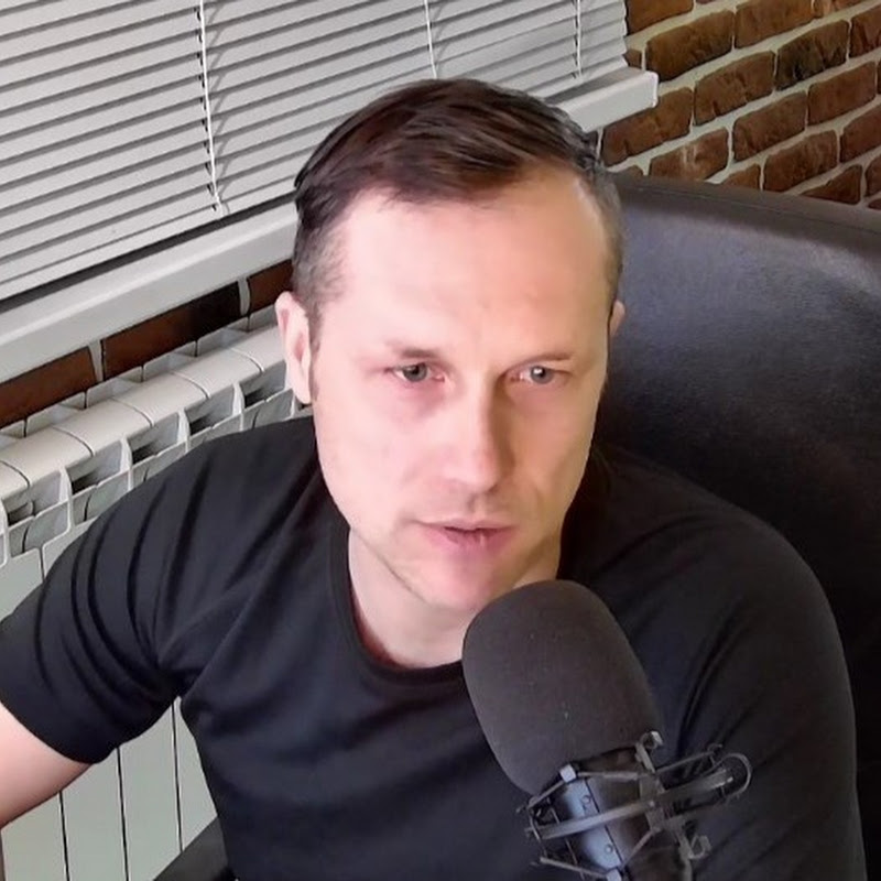 Михаил Исаев