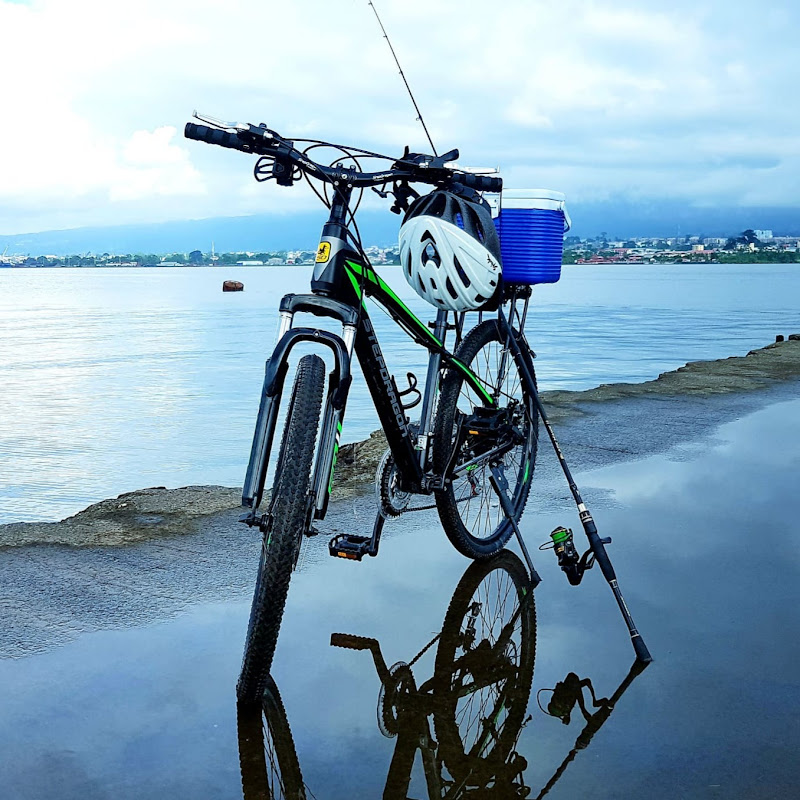 Bike & Fish | OFW in Africa