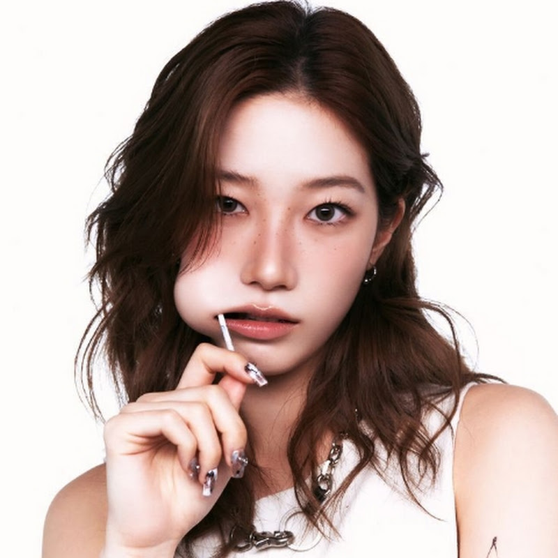 𝐒𝗐𝖺𝗆𝗂𝗂.