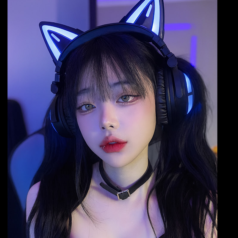 Lina Reacts