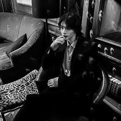 -𝘏𝘠𝘜𝘕𝘈.