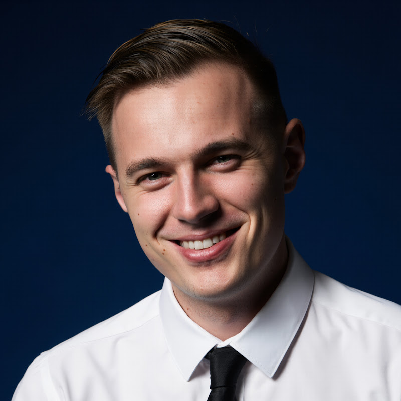 ВОТ ЭТО английский Logo