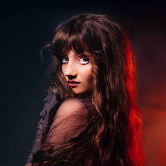 Nomi