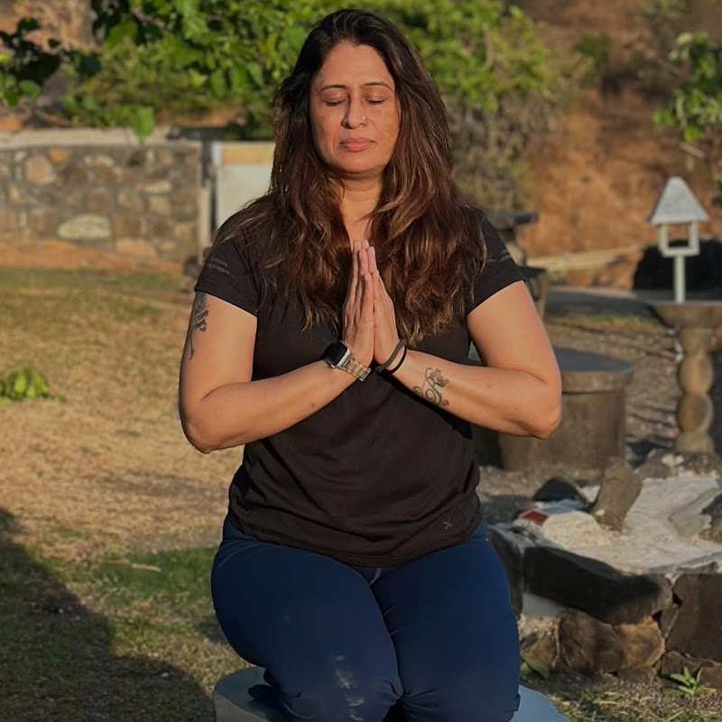 Bend it with Ritu
