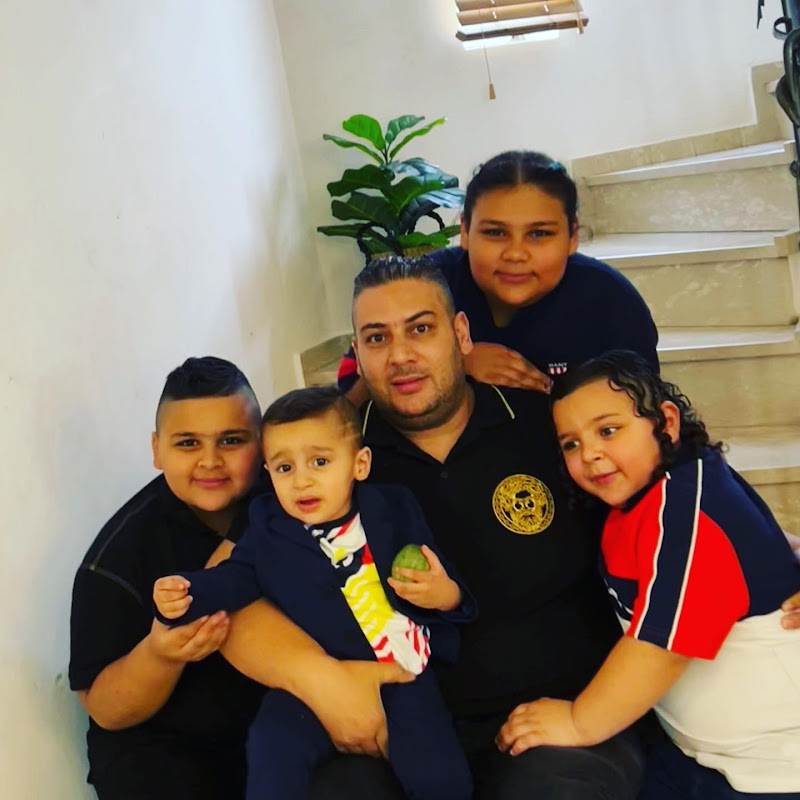 Alatia Family / vlogs