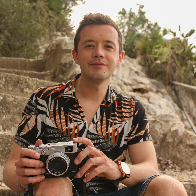 Gabriel Latiş' World