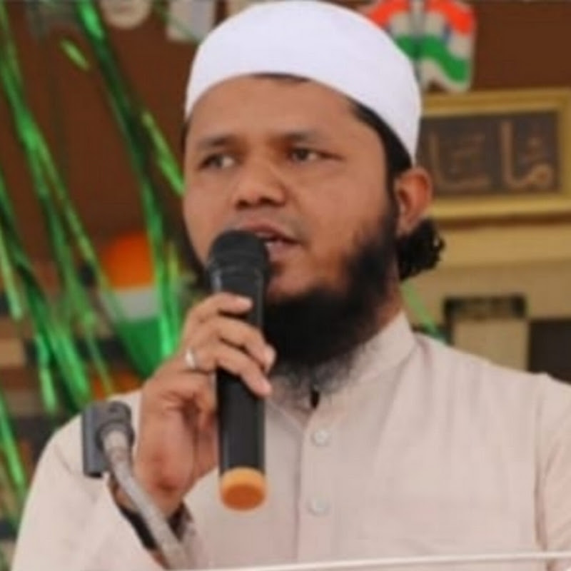 MUFTI_UMAR_QASMI_OFFICIAL