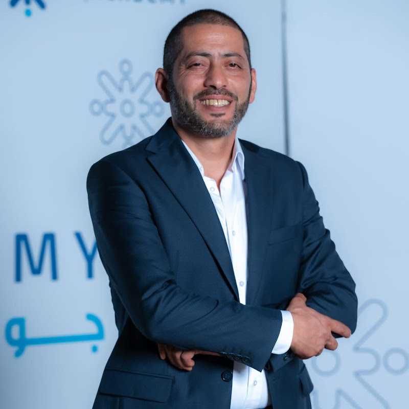 الأستاذ ضياء أبو الرز / اللغة العربية