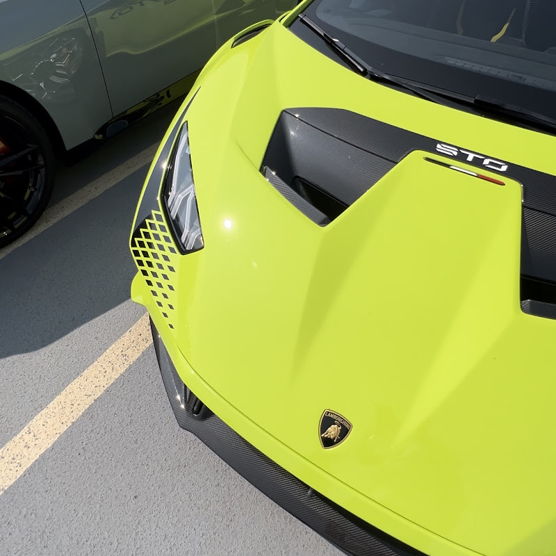 iSeeSupercars